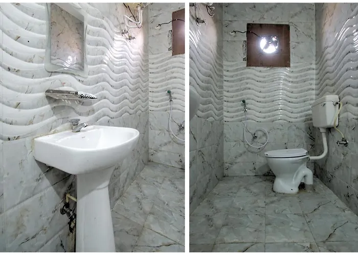 Oyo 26461 Gulmohar Palace Hotel Sonpur